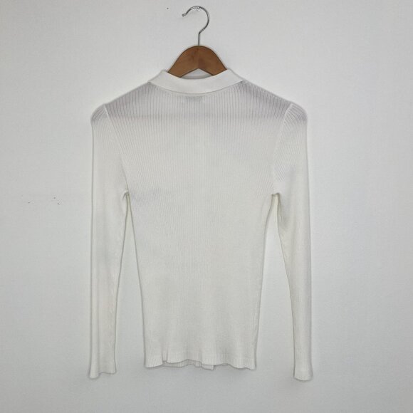 Babaton - Aritizia - Collared, Long Sleeve Sweatshirt, White, Size M - Picture 2 of 6
